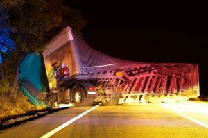 truck rollover image
